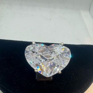 925 sterling silver crystal heart ring size 5.5